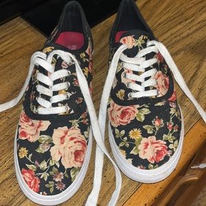 black and floral flat bottom cloth sneaker, mission supply co brand, size 10